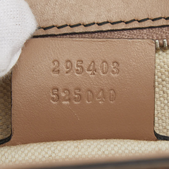 GUCCI Cream Leather Shoulder Bag - Picture 15 of 15